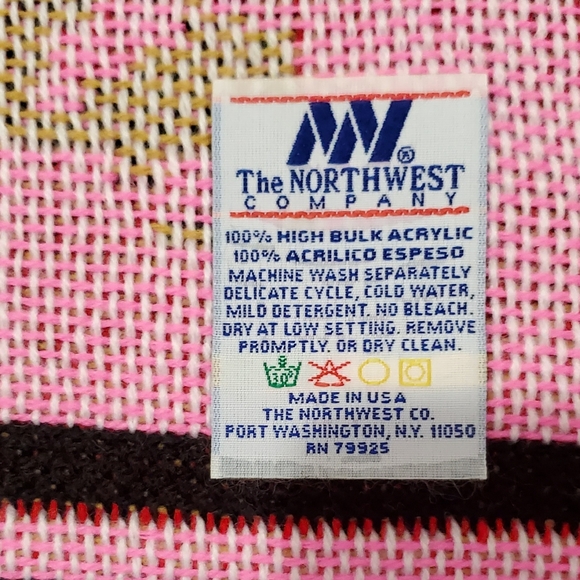 90s, Barbie In The City Throw Blanket. New in package. - Picture 13 of 16